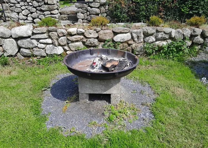 Glamping Bell Tent * St Mullins